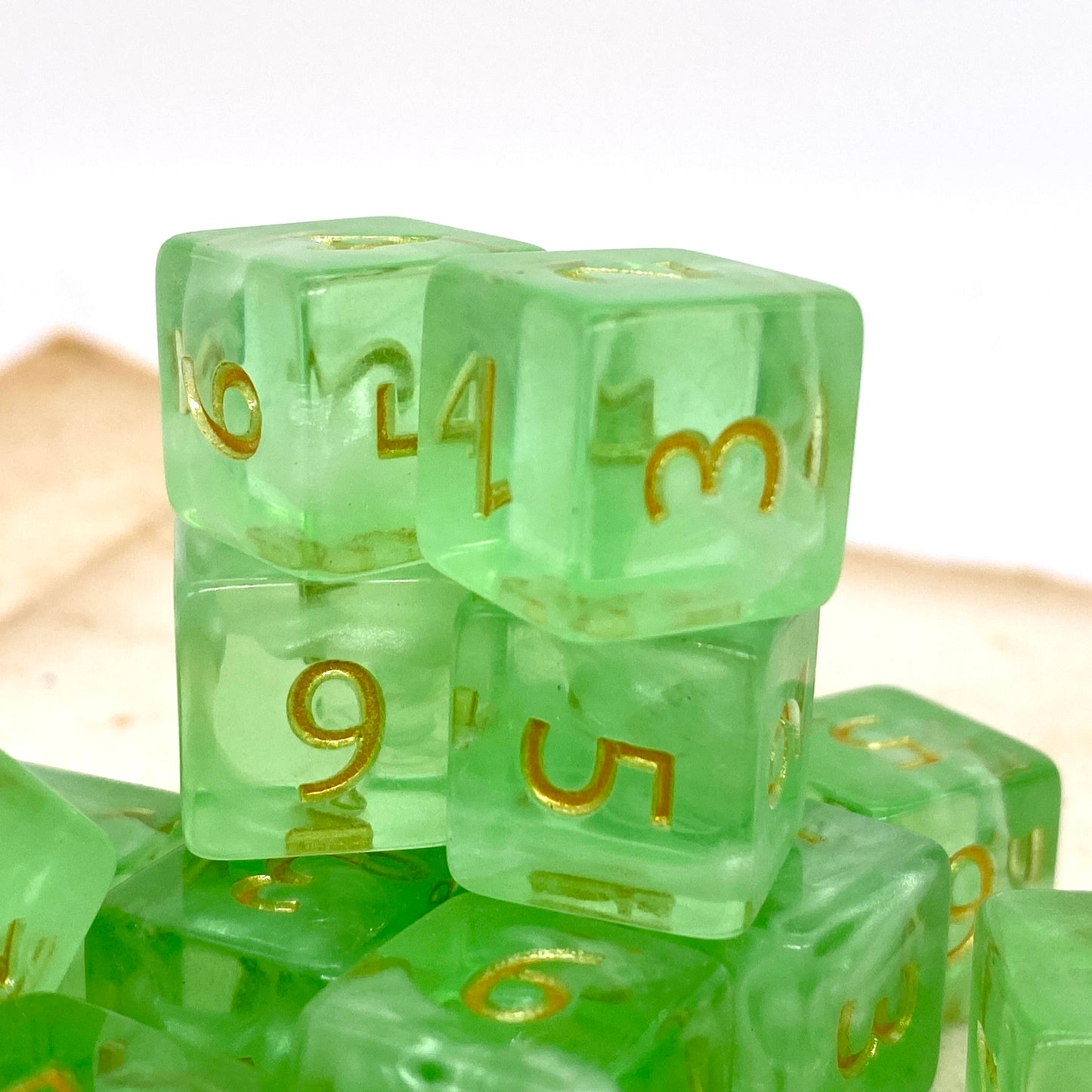 Green with white pearl wisps D6