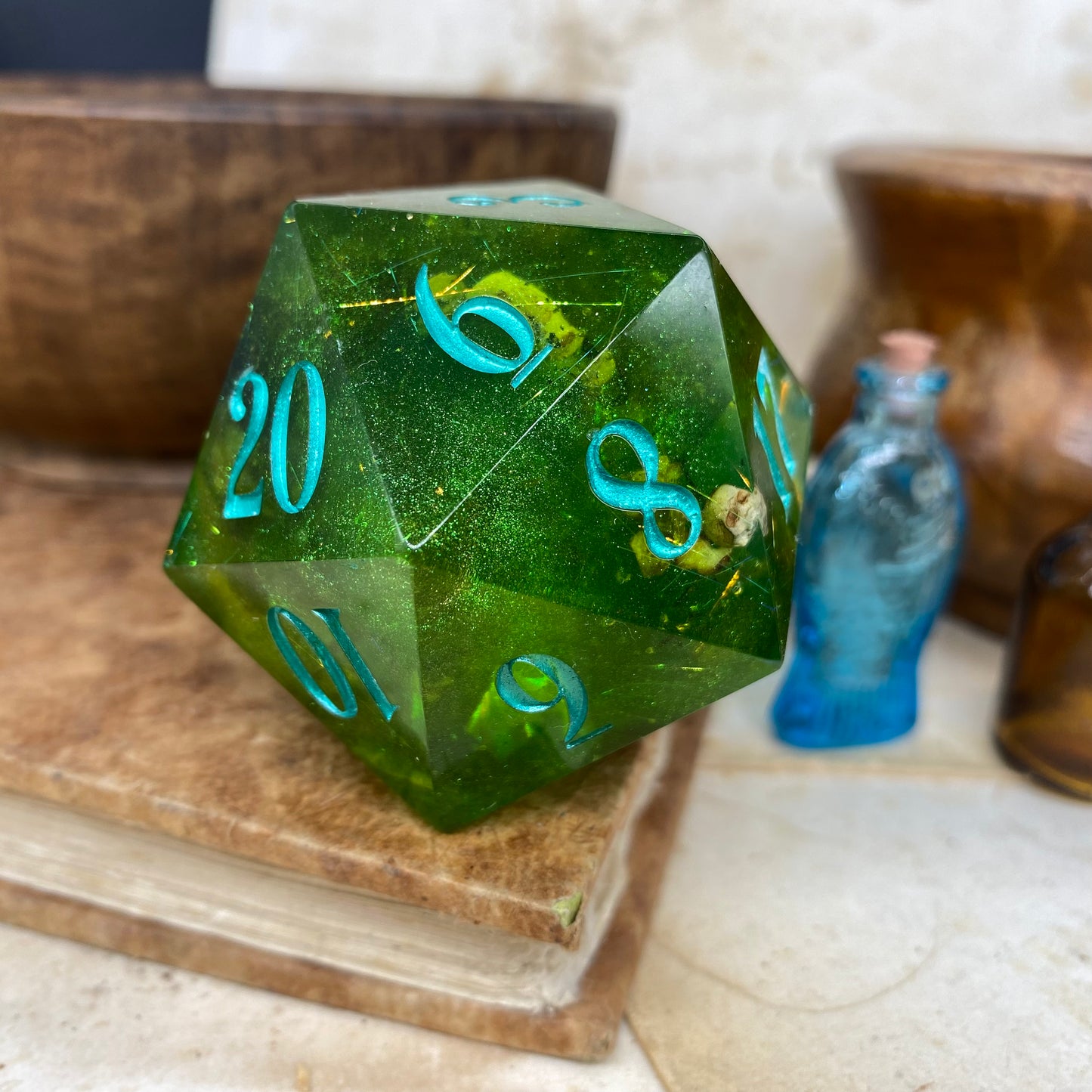 Gelatinous 'Cube' Consumption: Goliath D20 (50mm)