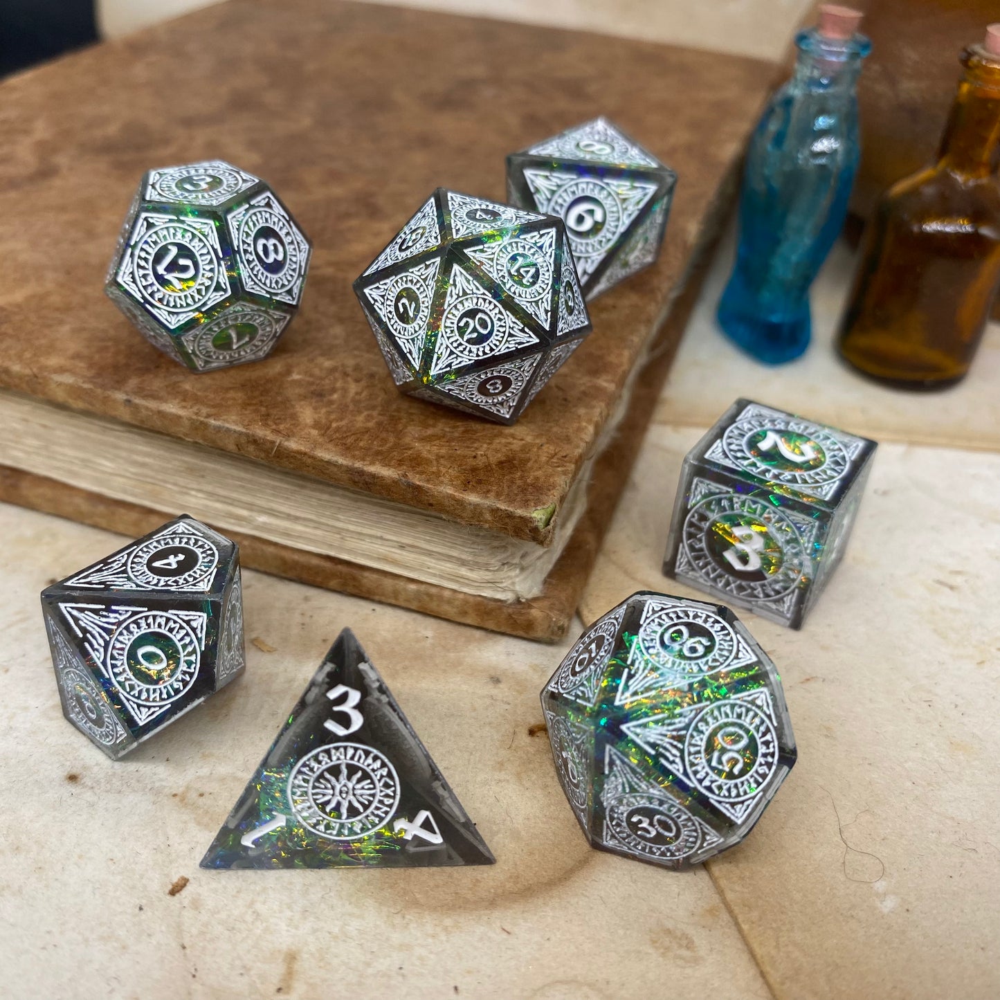 Bifrost (Sharp Edge) White