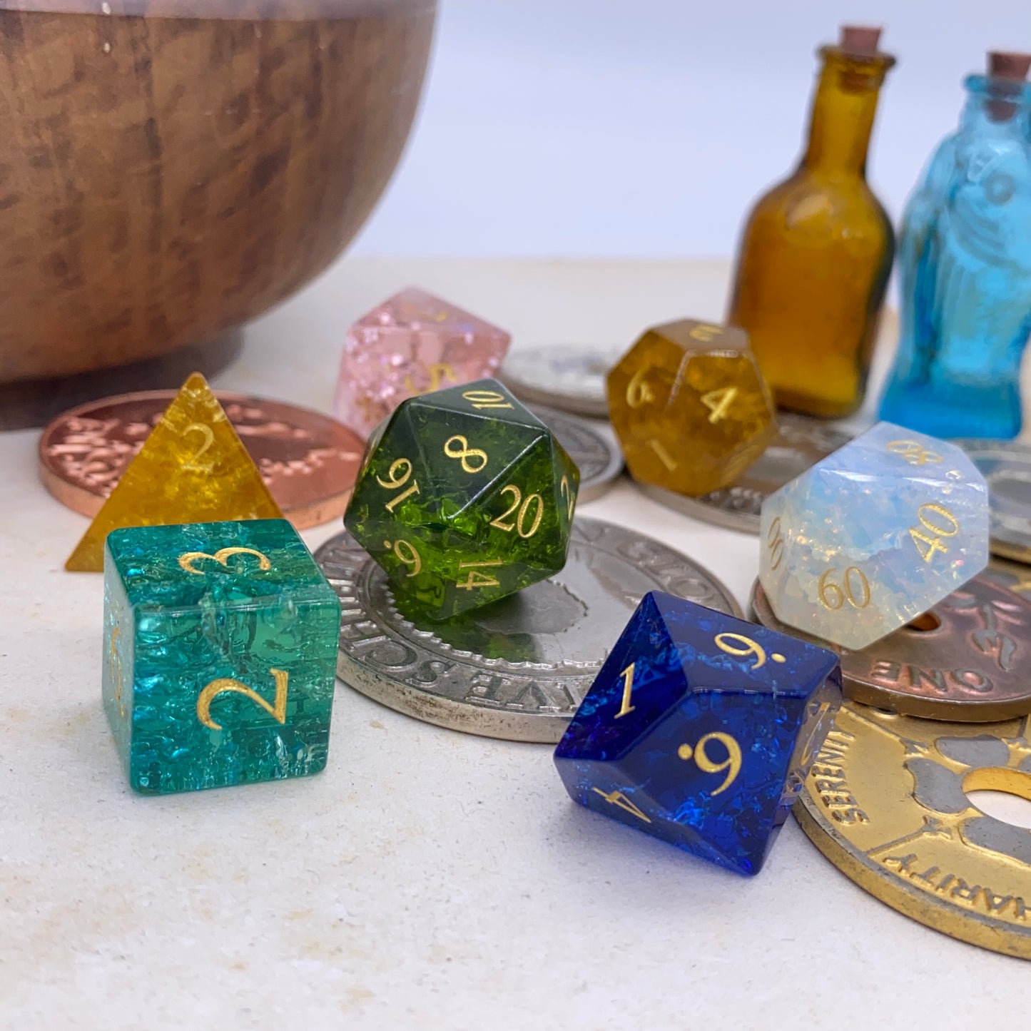 Crackle Effect Glass Dice - Mixed Colours