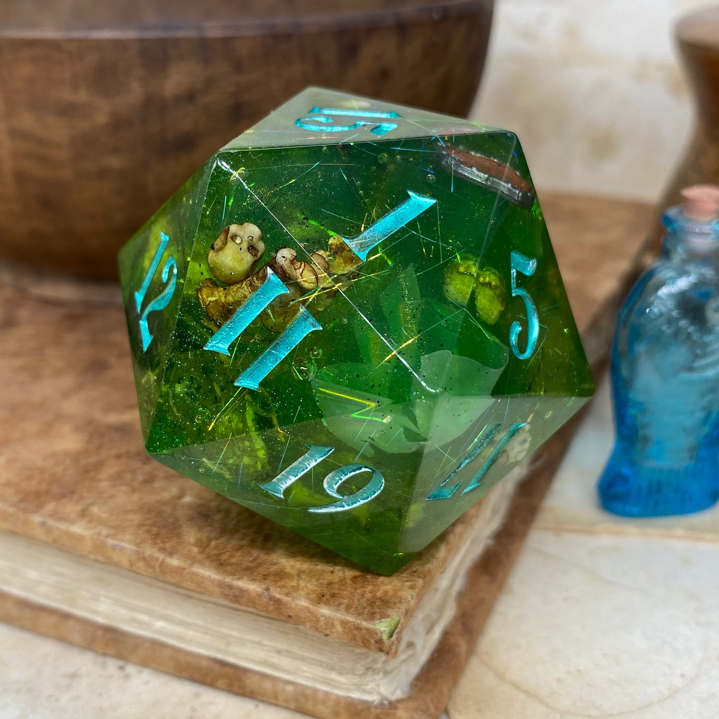 Gelatinous 'Cube' Consumption: Goliath D20 (50mm)