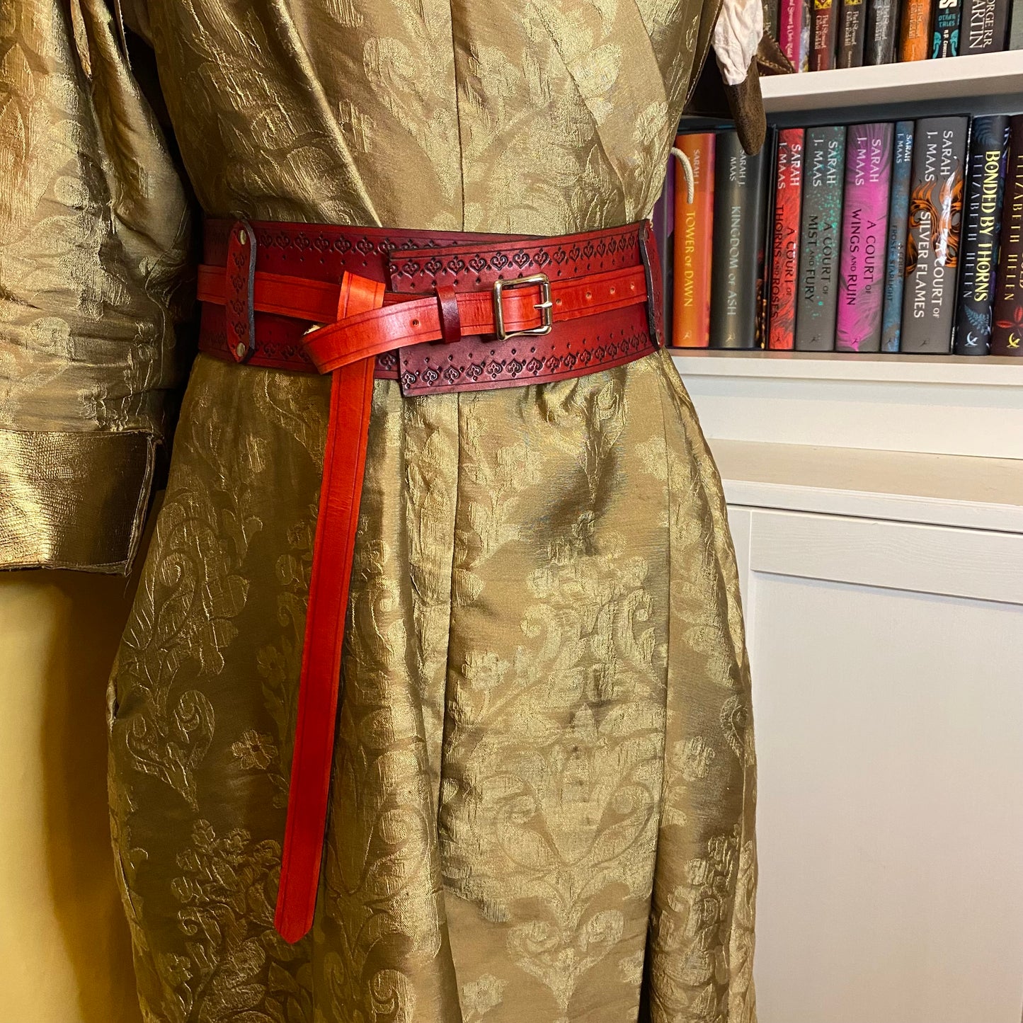 Red Leather Demi-Hero Belt (to fit 36-44 inches)