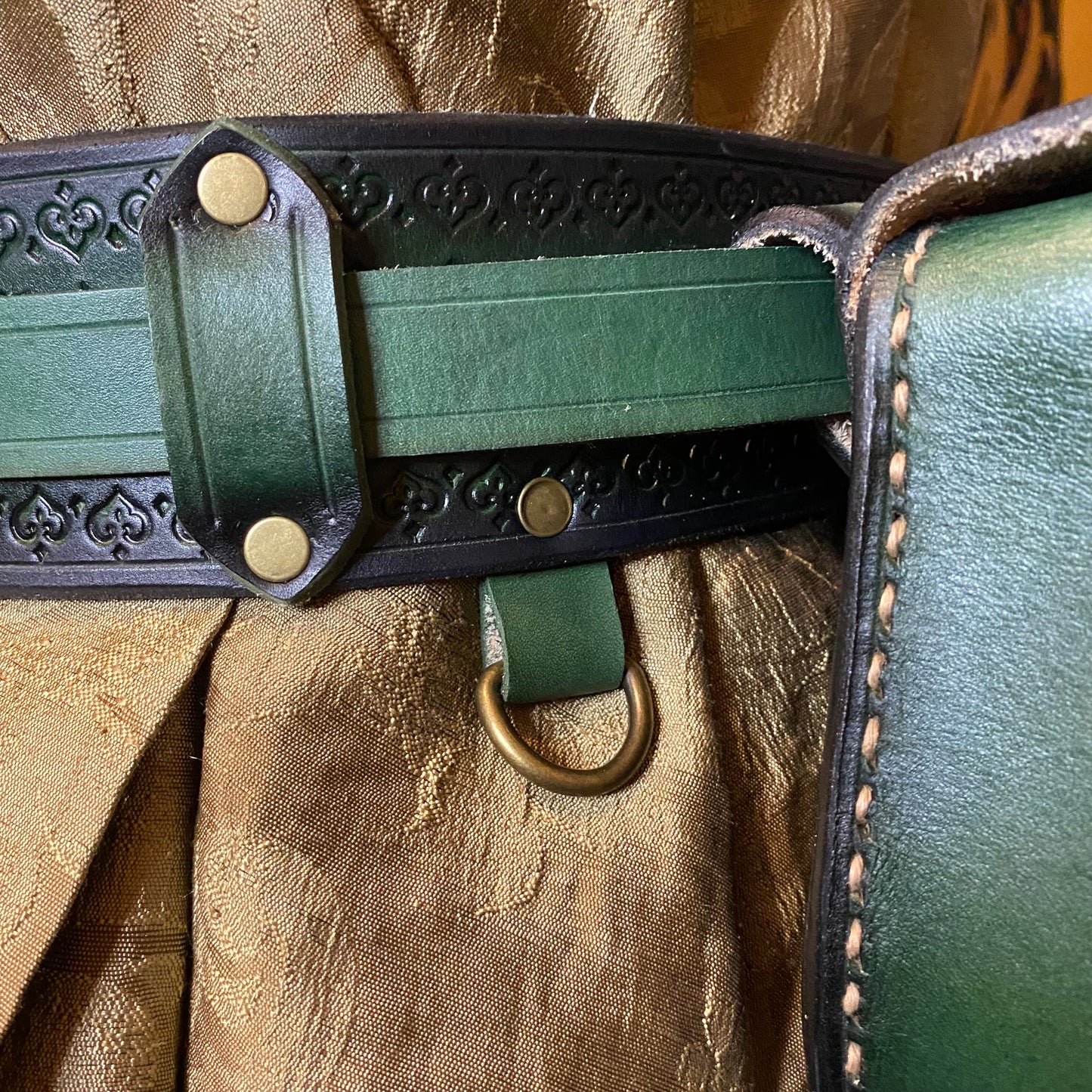 Green Leather Demi-Hero Belt (to fit 34-42 inches)