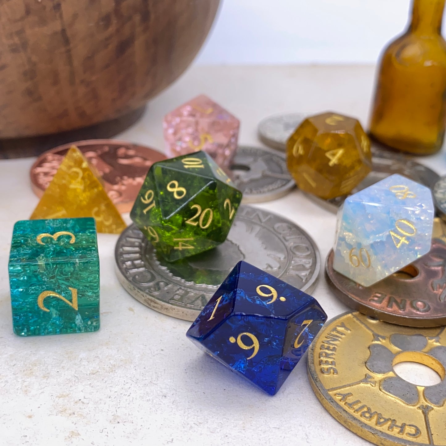 Crackle Effect Glass Dice - Mixed Colours