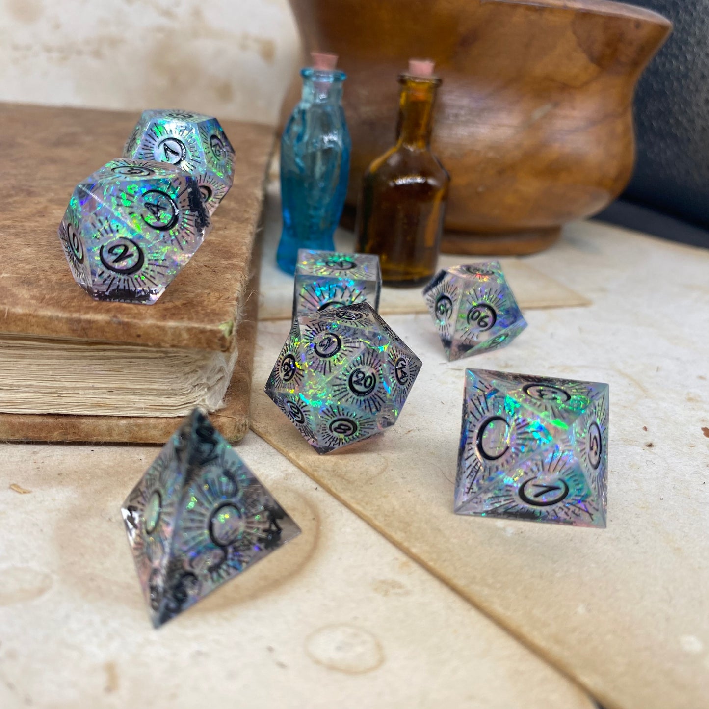 Luna crystal (Sharp Edge)