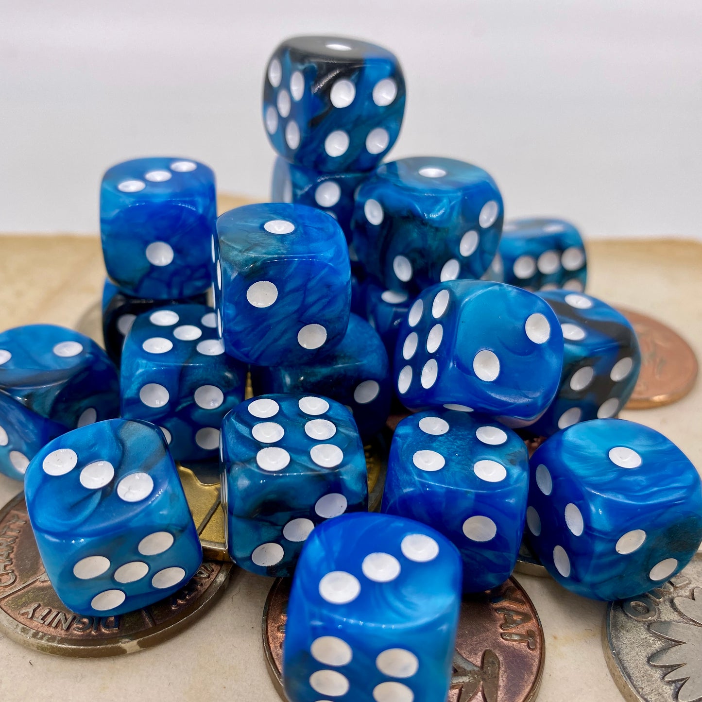 Marbled Blue and Black D6 Pip