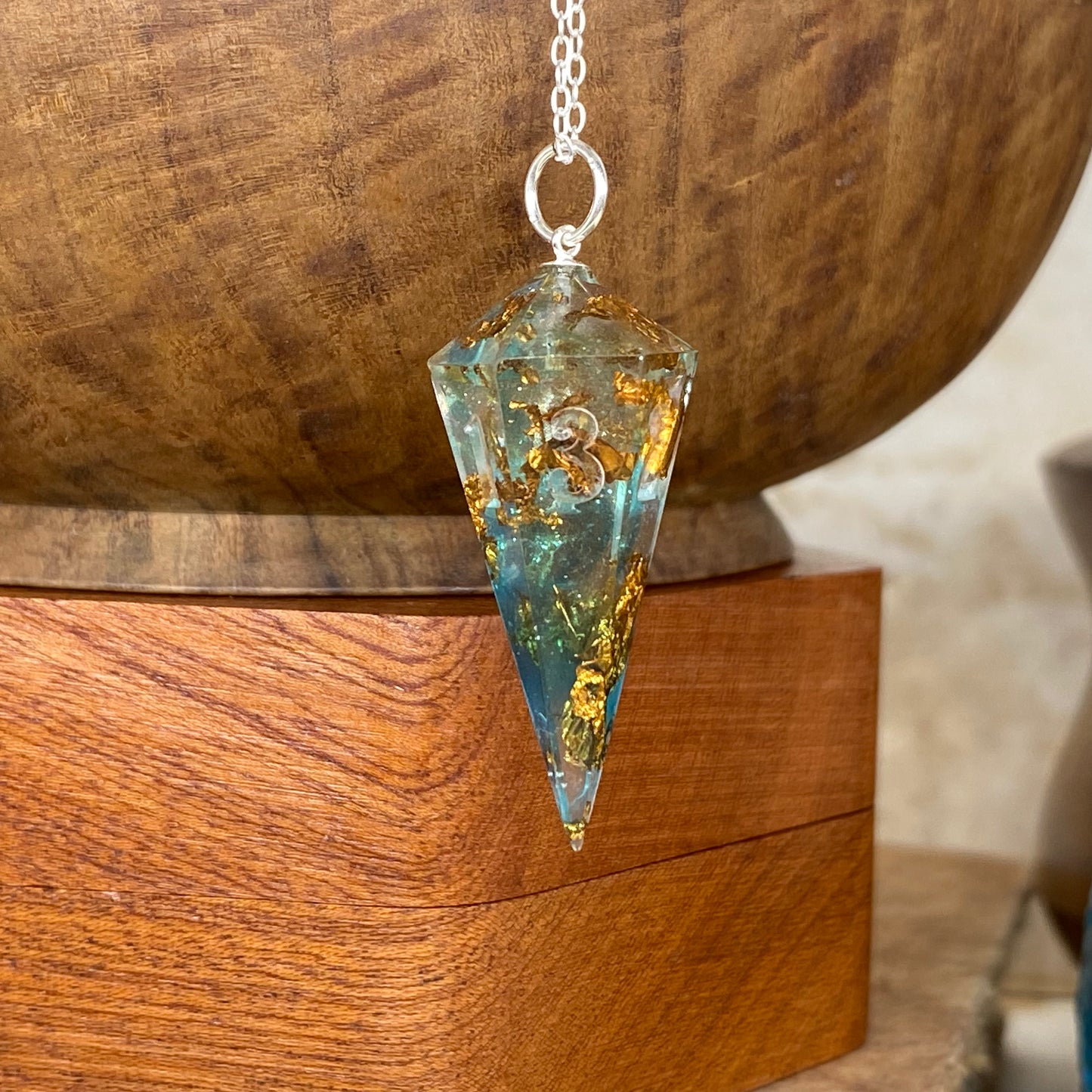 Bounty D6 Pendant