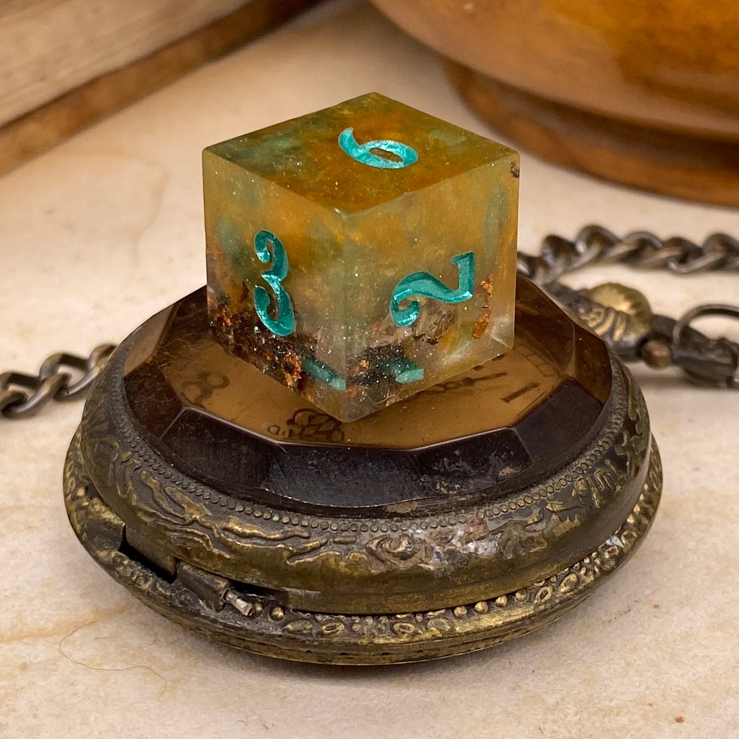 Ochre Drake D6