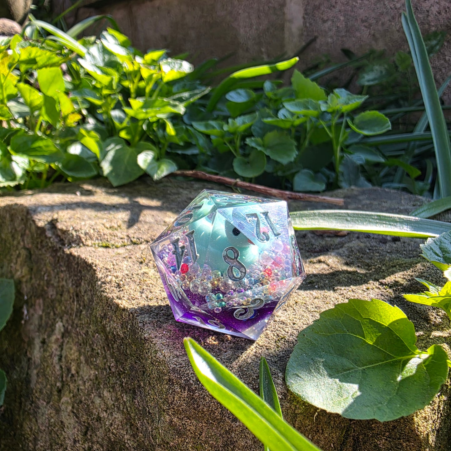 Bath Time Duck 30mm Chonk D20: Purple Water