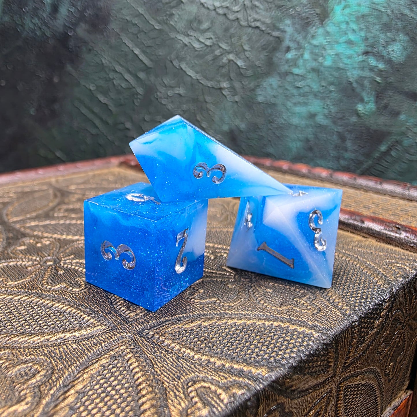 Summer Clouds 8 Piece Set