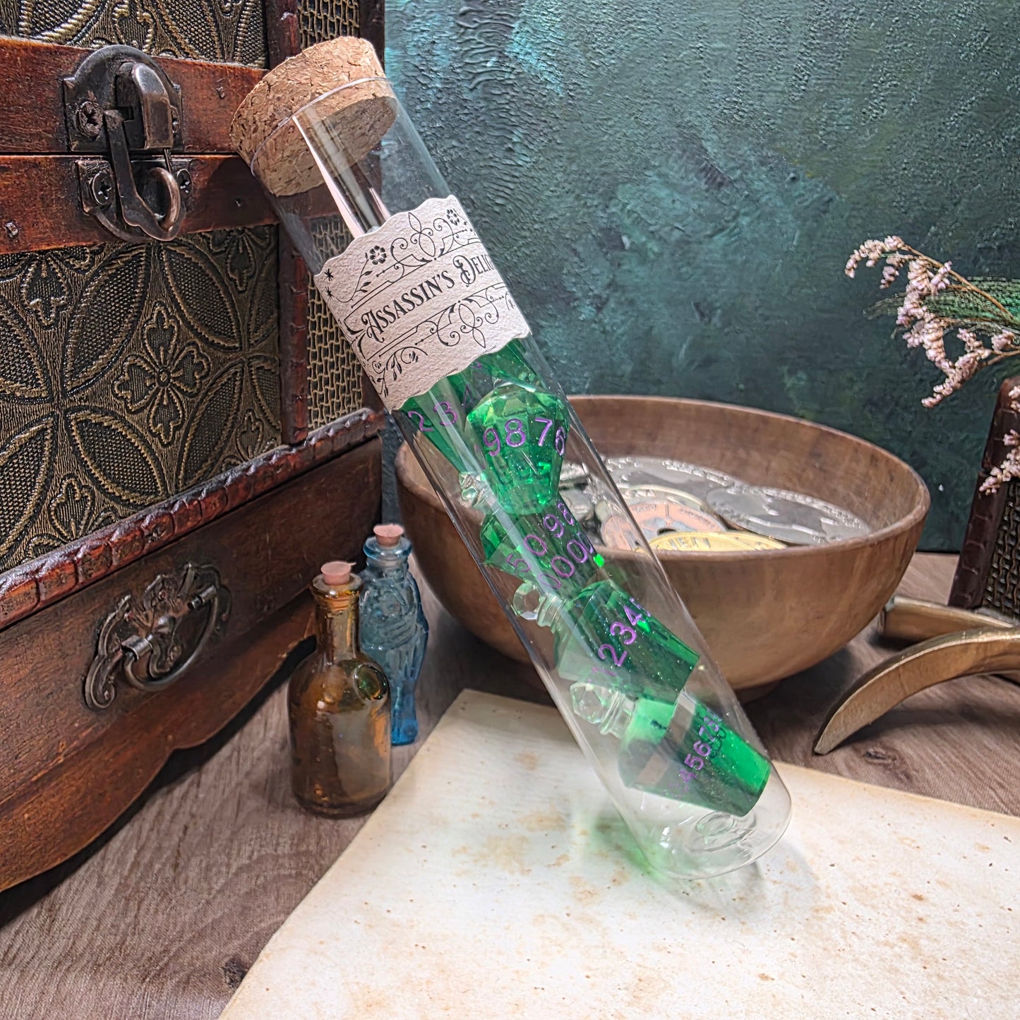 Assassin's Delight Potion Bottle Dice Set (Green)