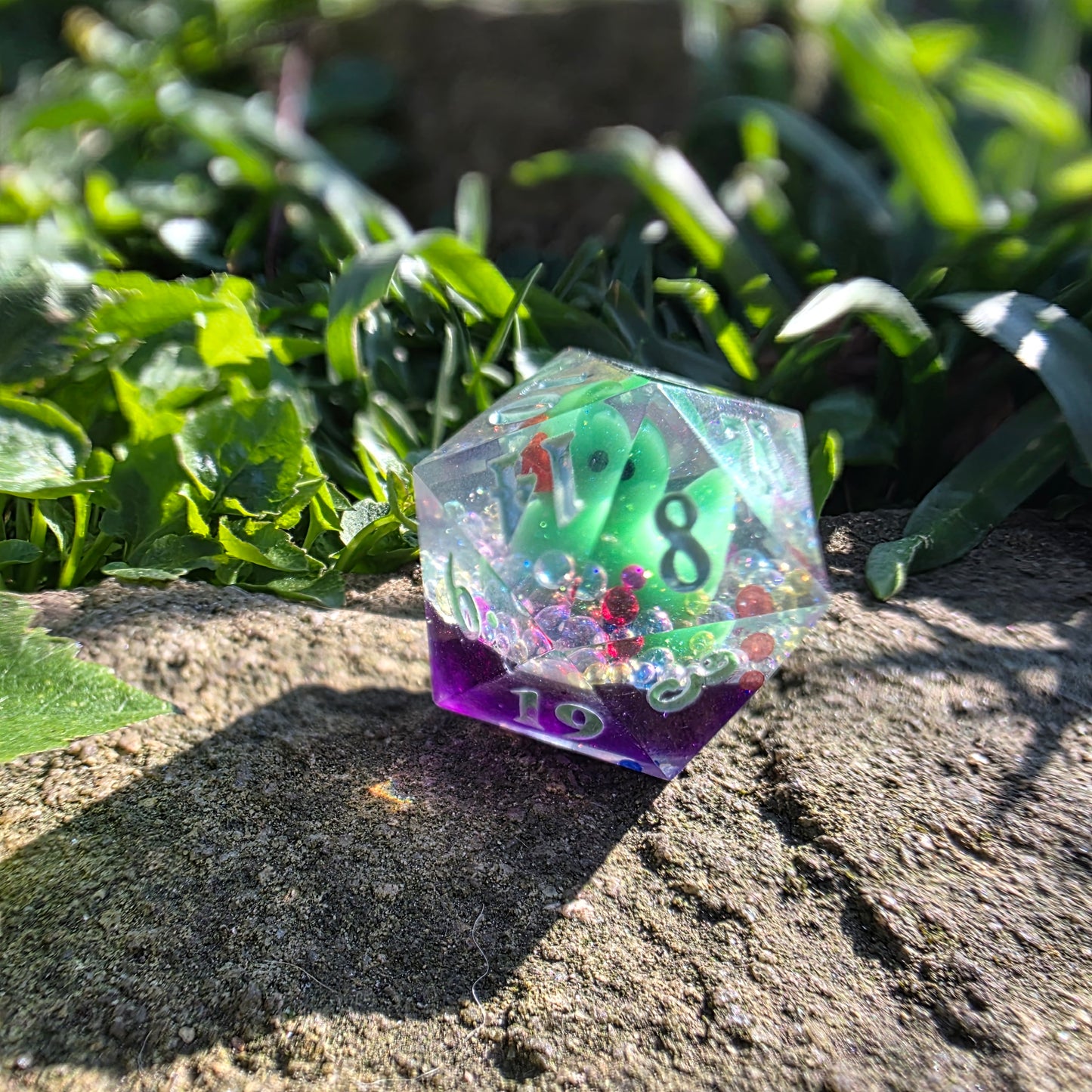 Bath Time Duck 30mm Chonk D20: Purple Water