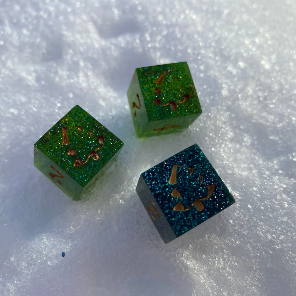 Green Glitter Trees Single D6 Handmade Dice