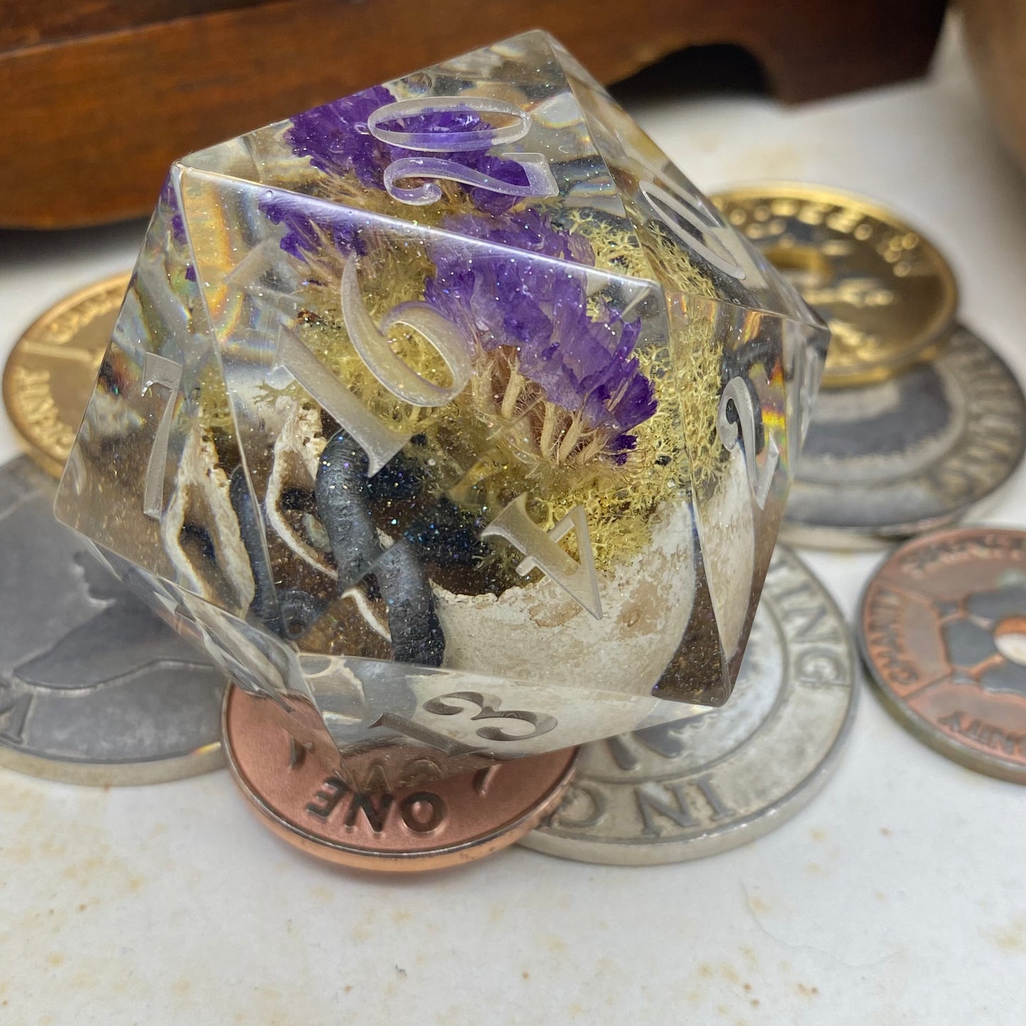 Floral Skull - Sid Goliath D20