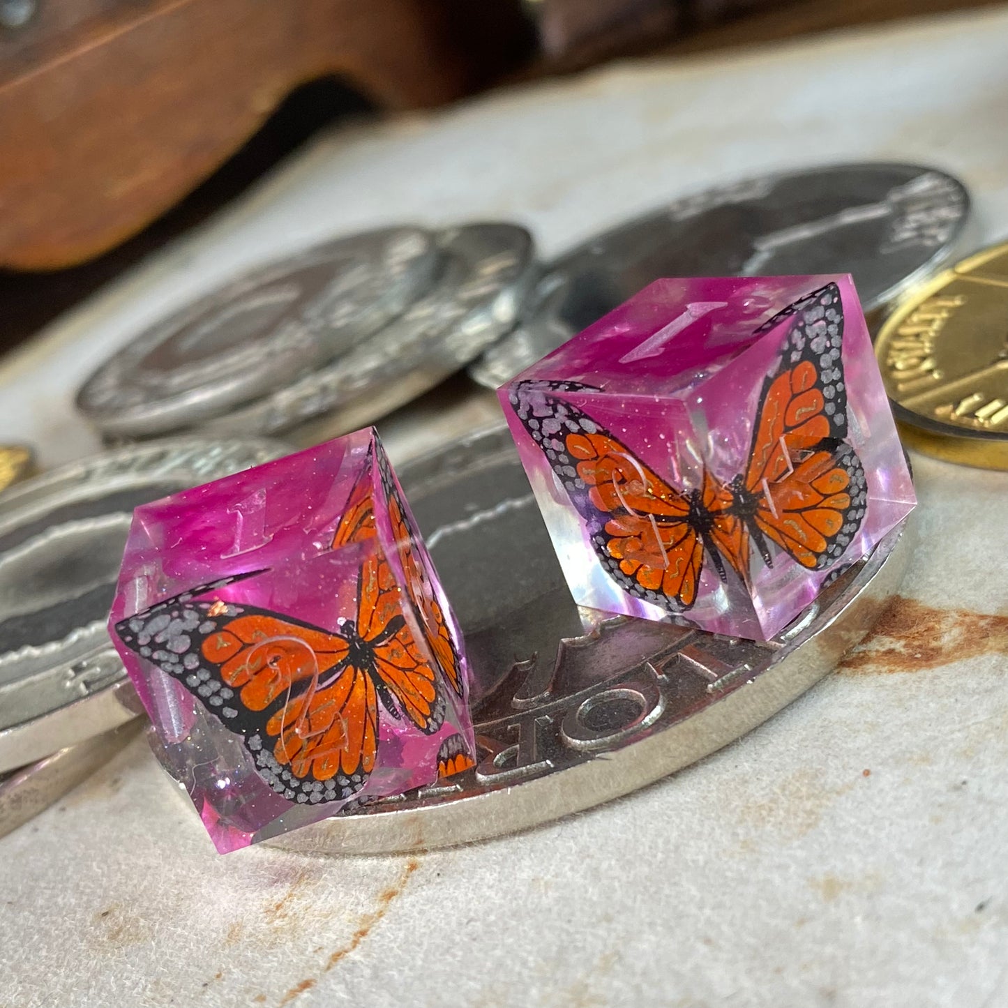 Monarch D6 (Colour Changing)