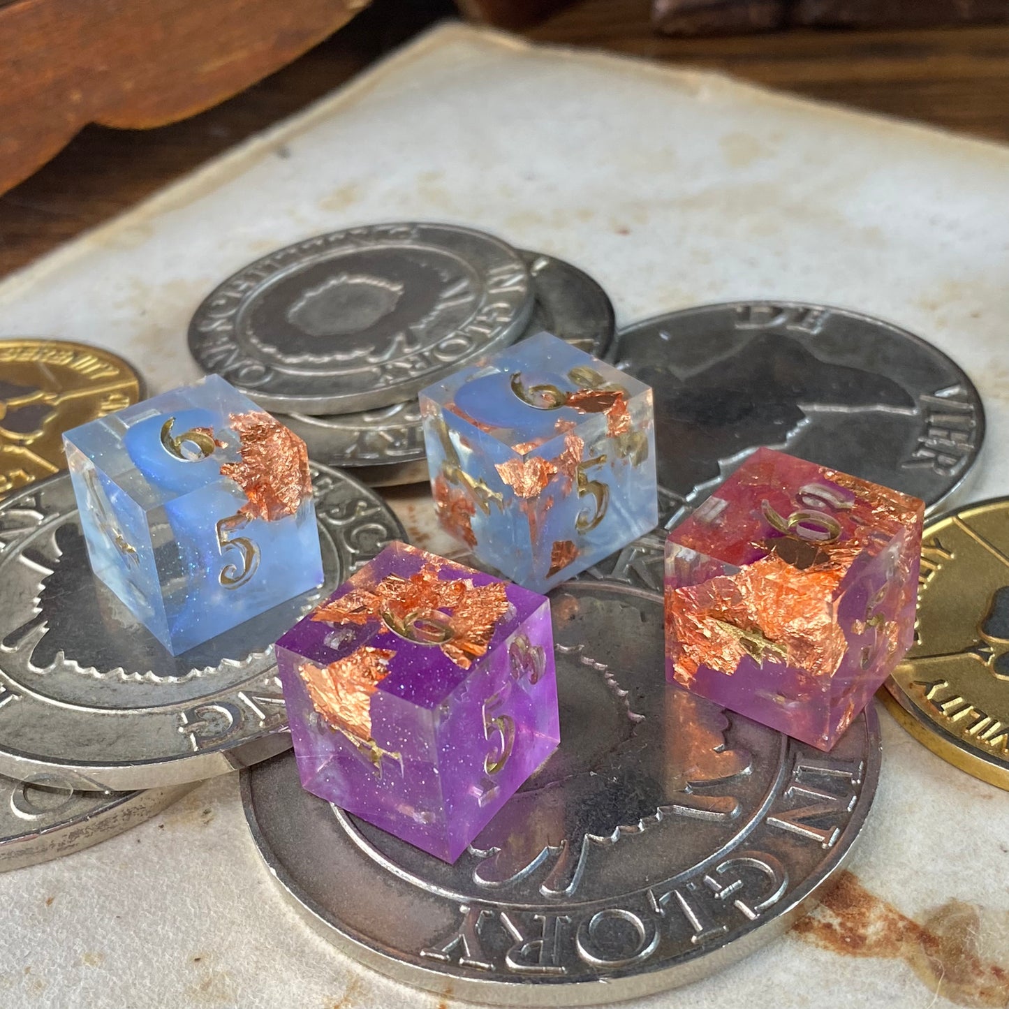 Magical Girl D6 (Colour Changing)