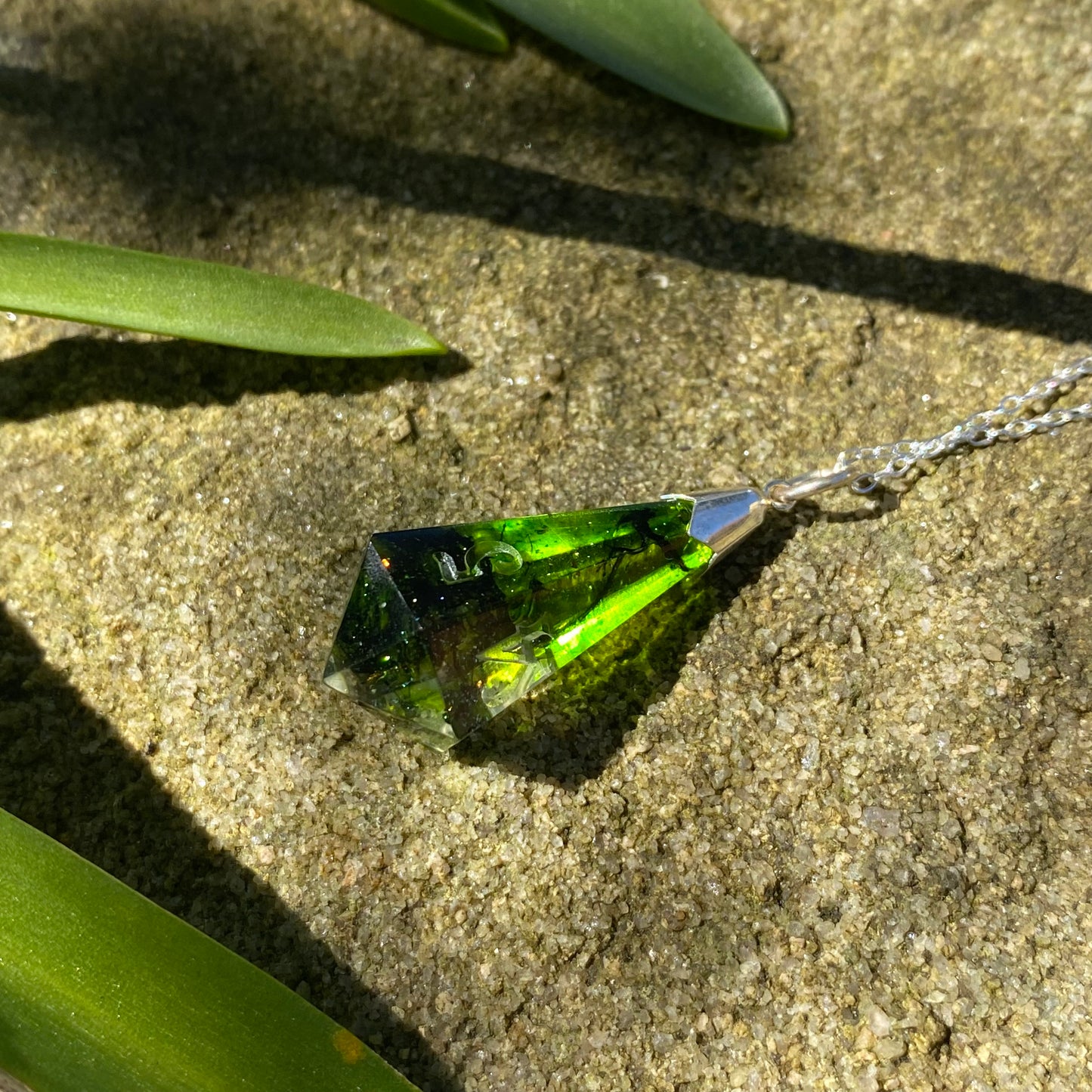 Contagion D6 Pendant