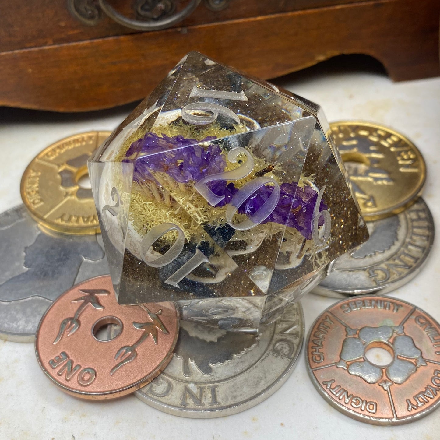Floral Skull - Sid Goliath D20
