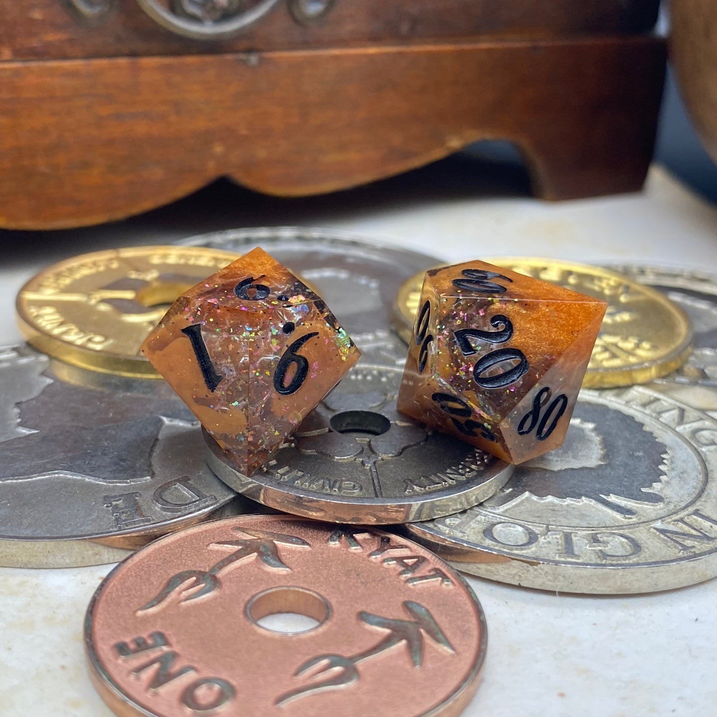 Leo Zodiac 8 Piece Set