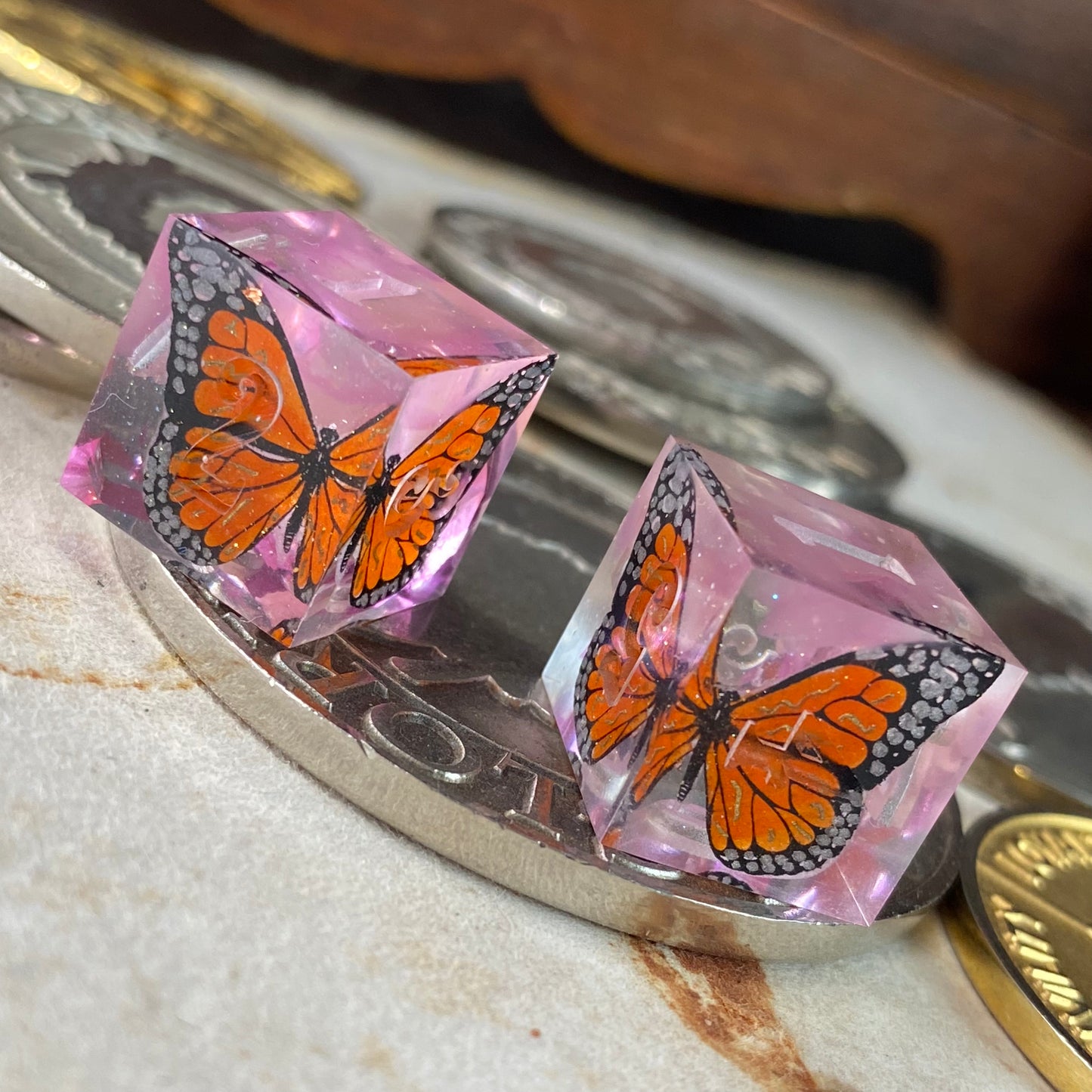 Monarch D6 (Colour Changing)