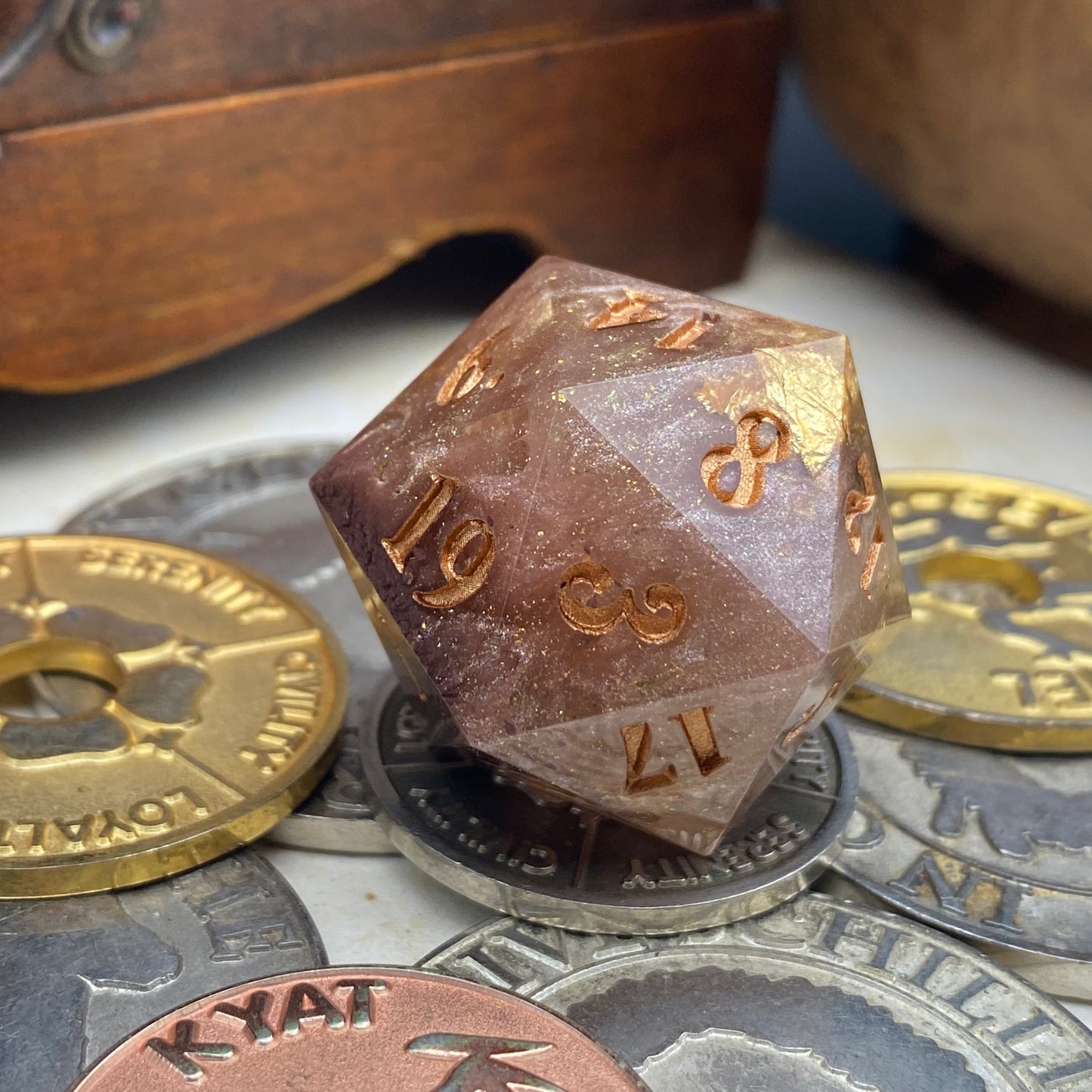 Mocha Latte 30mm Chonk D20
