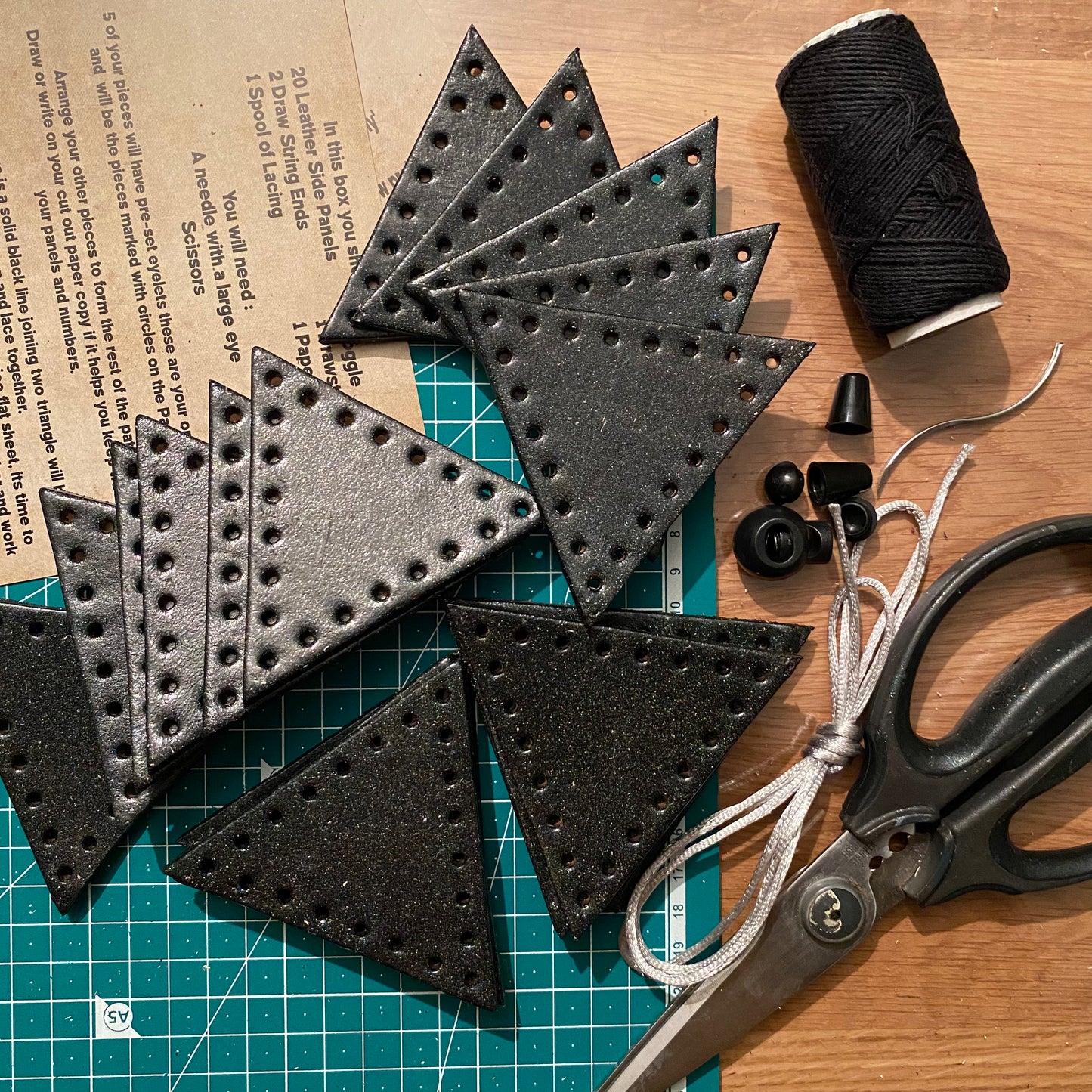 D20 Dice Bag Kit - Unicorn Blood : Blank panels
