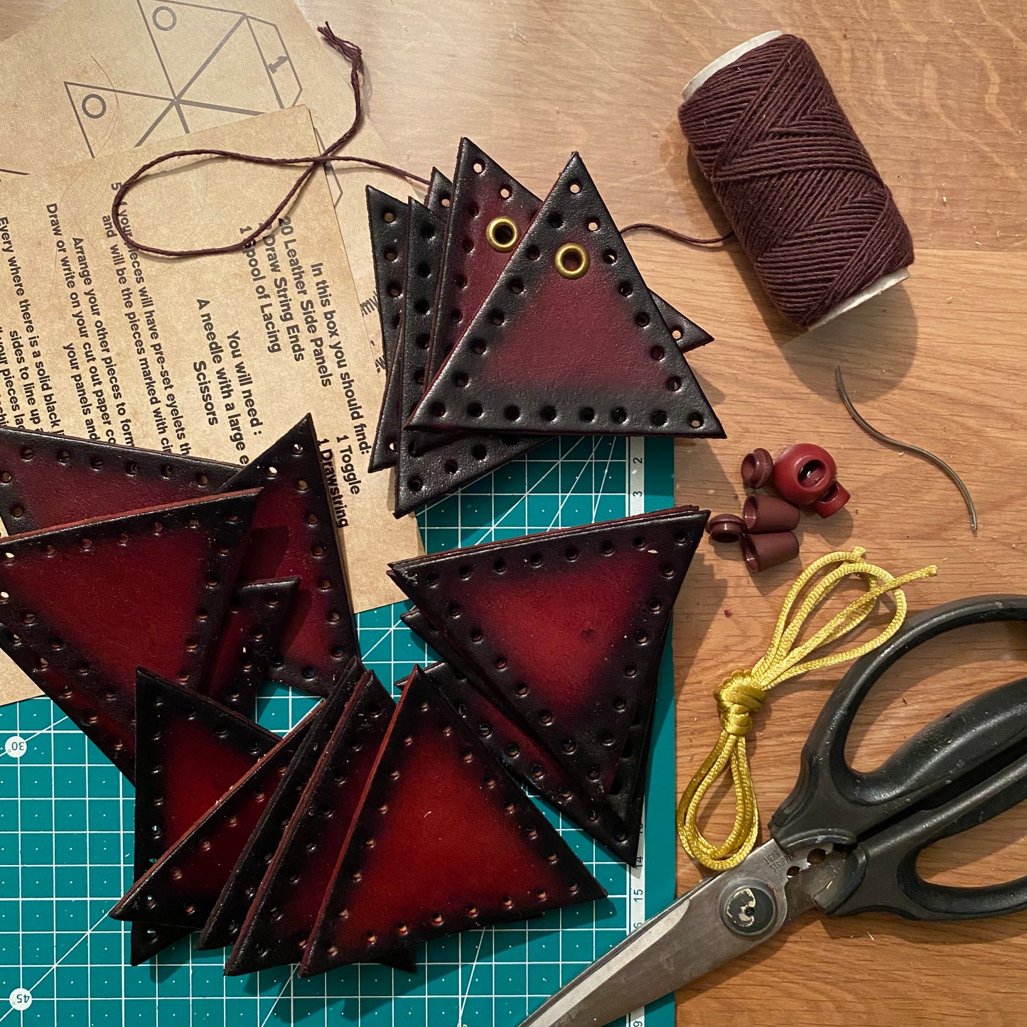 D20 Dice Bag Kit - Jawa Brown: Blank