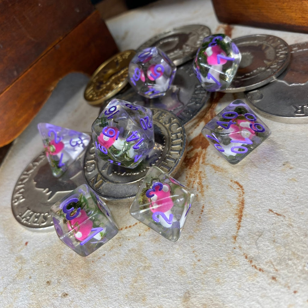 Mushroom - Whisper Cap Standard Dice