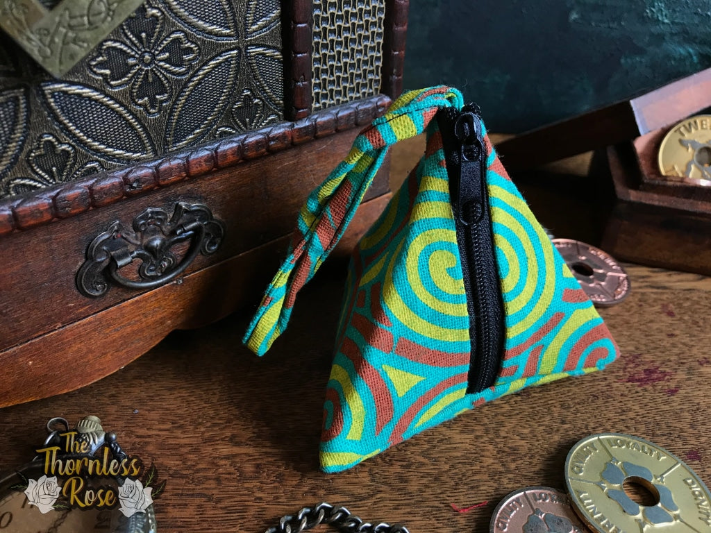 Swirl Pattern Pyramid Pouch Green/yellow/orange