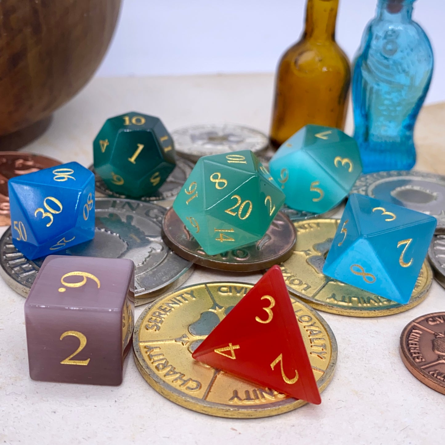 Cats Eye Effect Glass Dice - Mixed Colours