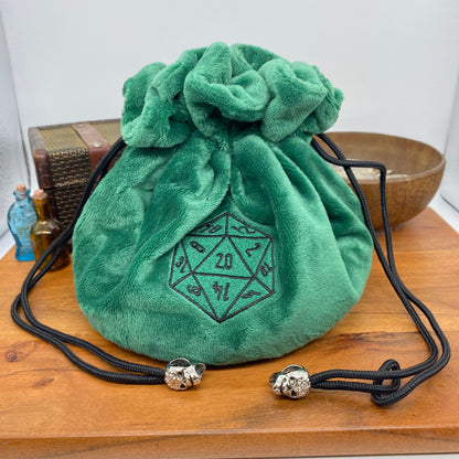 Green Flannel Bag of Holding - its got pockets!