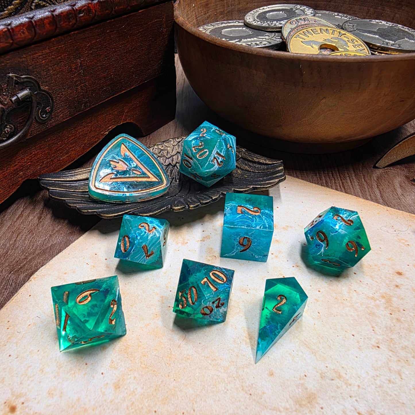 Crashing Waves 8 Piece Set