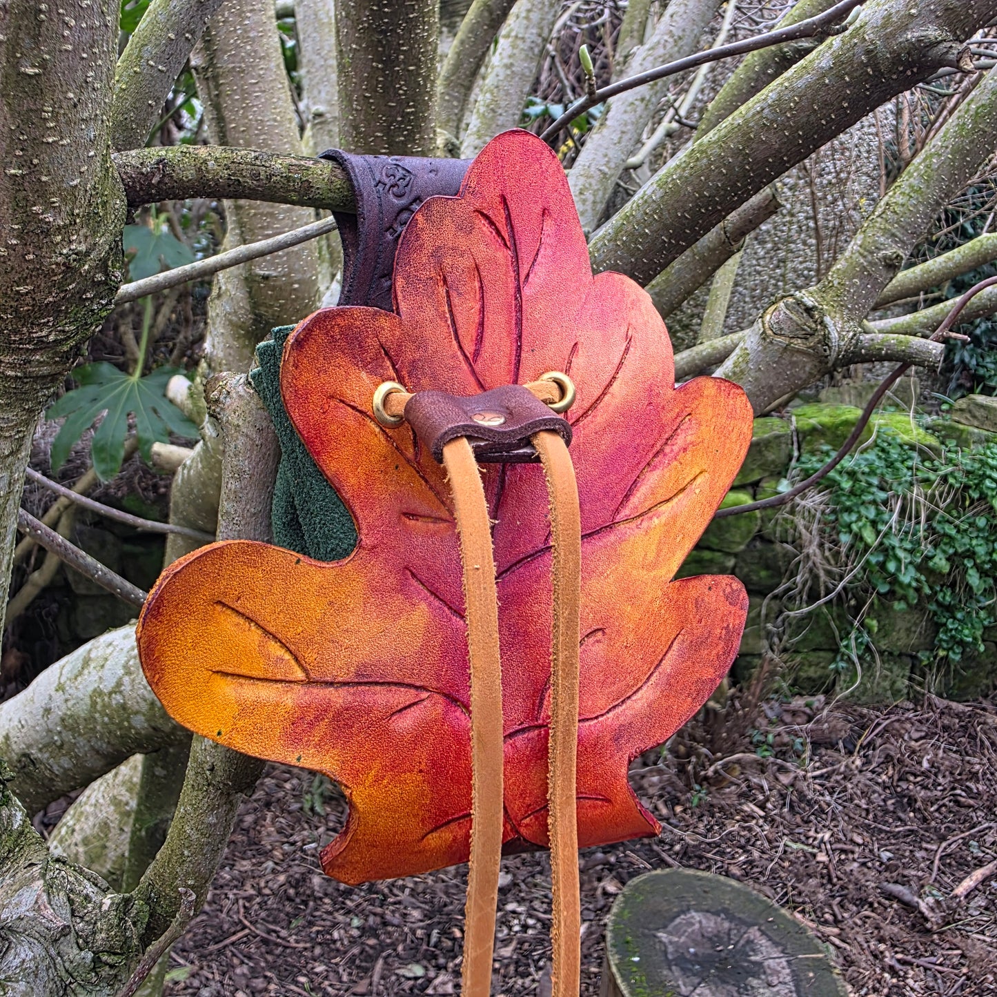 Leaf Shaped Leather Drawstring Belt Pouch - Oak