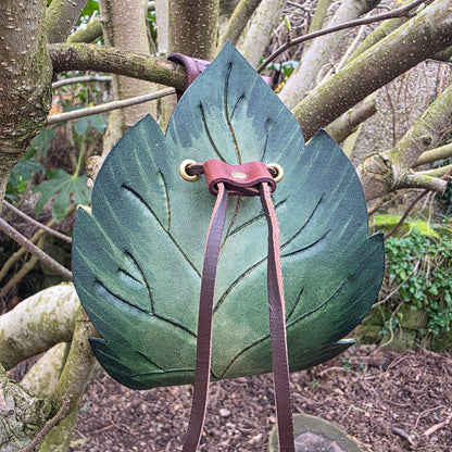 Leaf Shaped Leather Drawstring Belt Pouch - Spikey