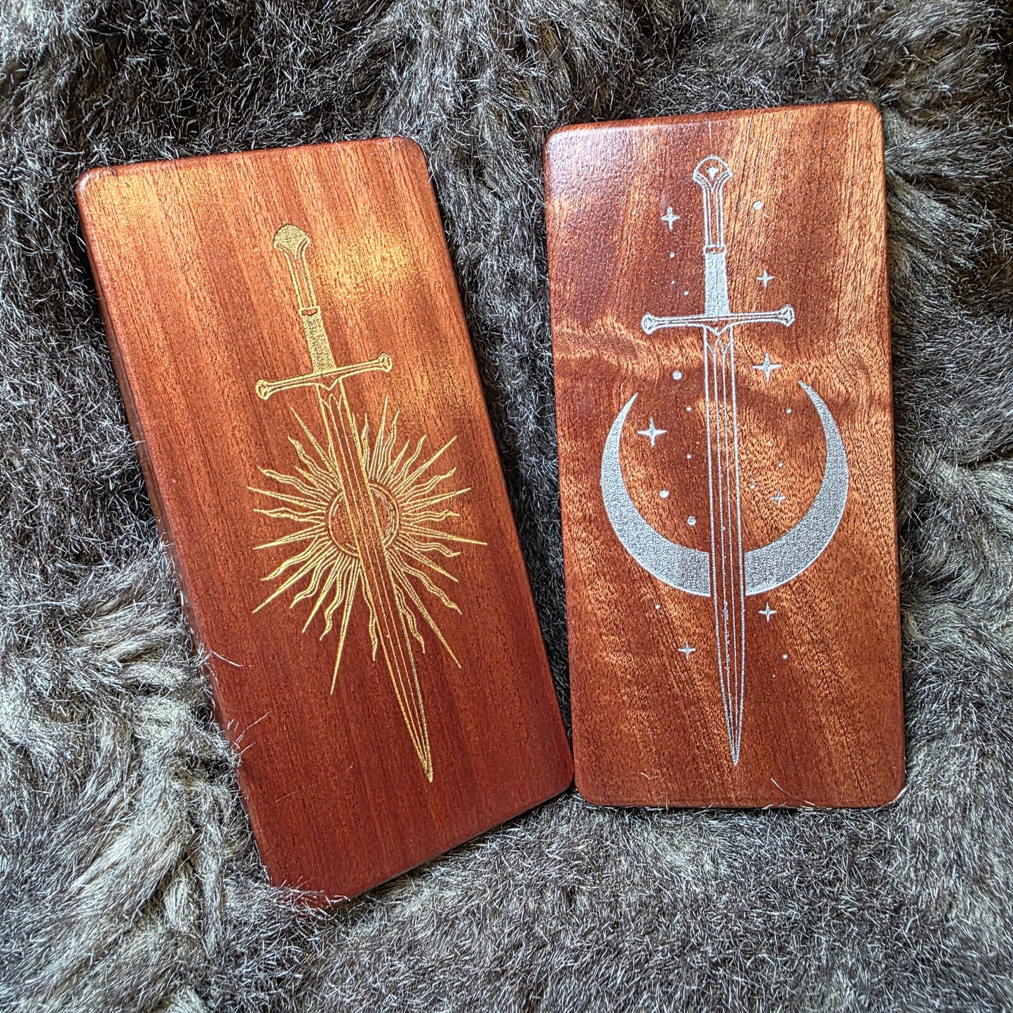 Sun Sword Sliding Dice Box