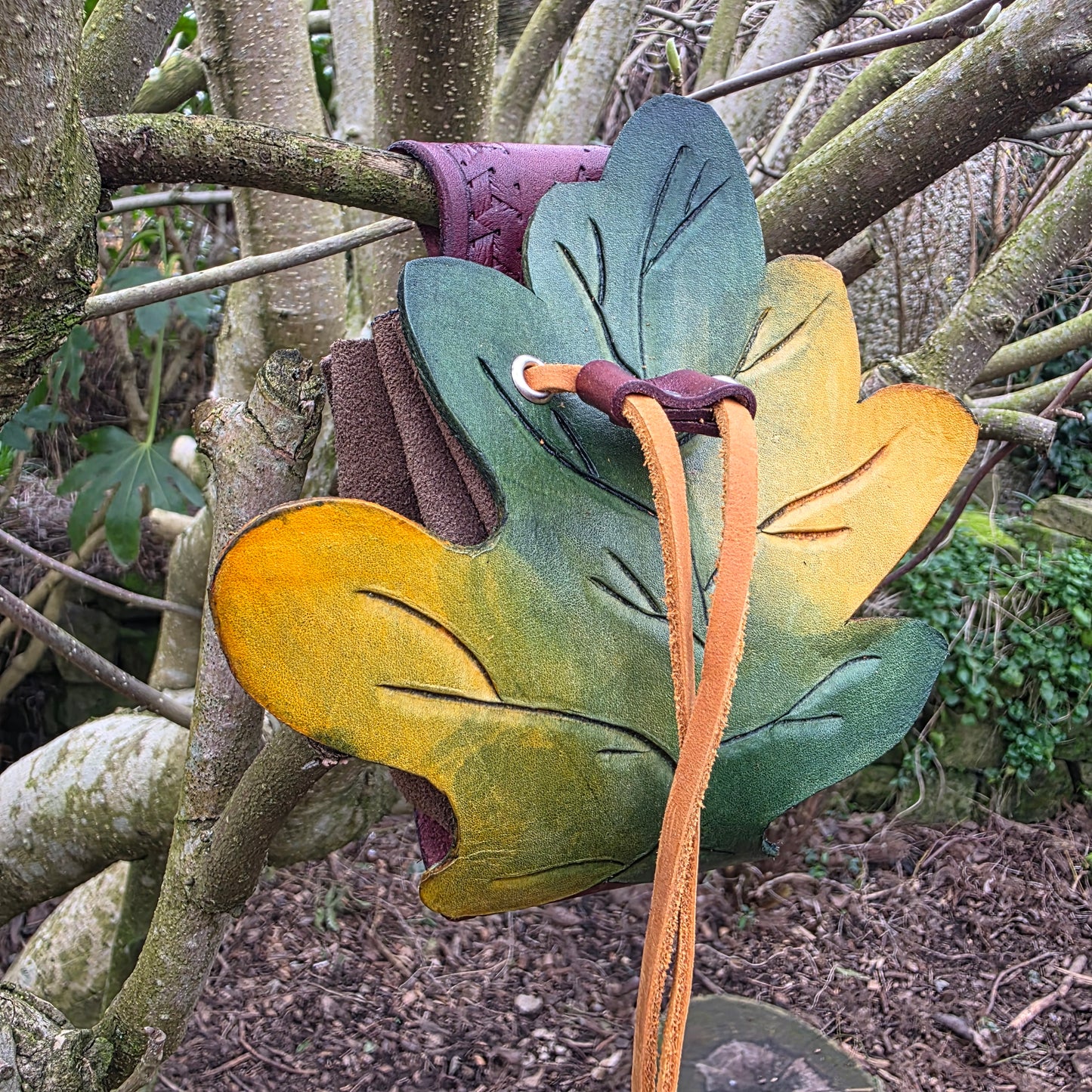 Leaf Shaped Leather Drawstring Belt Pouch - Oak