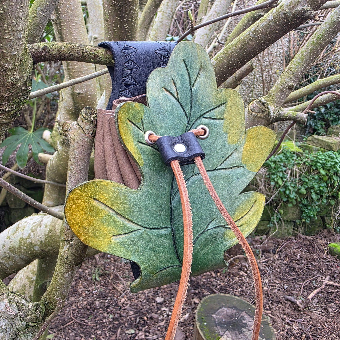 Leaf Shaped Leather Drawstring Belt Pouch - Oak