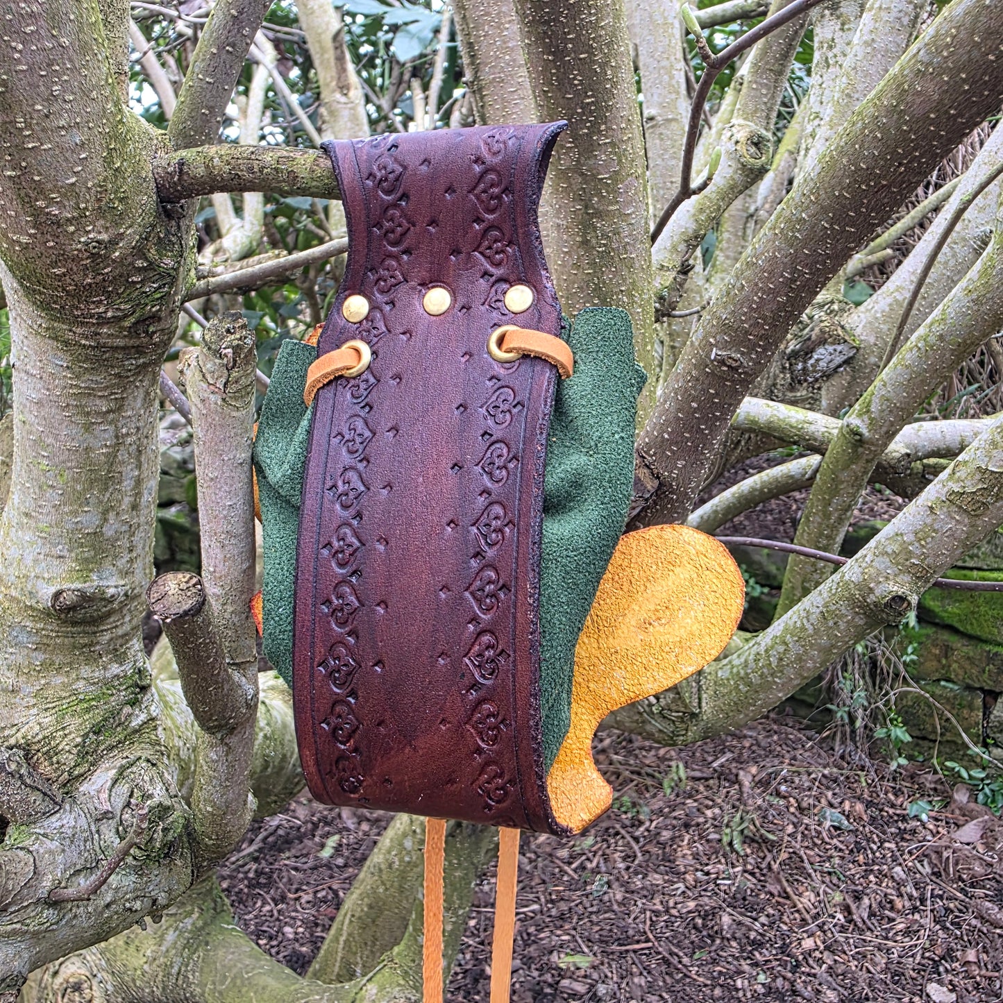 Leaf Shaped Leather Drawstring Belt Pouch - Oak