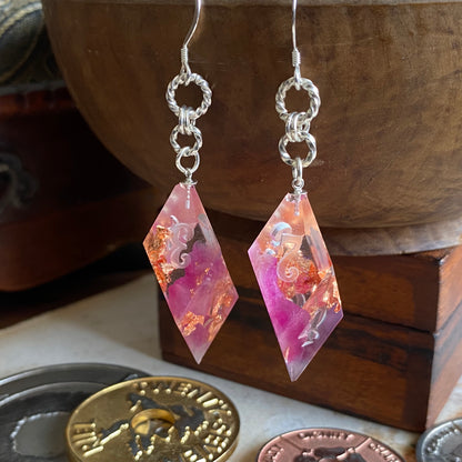 Magical Girl D6 Earrings (Colour Changing)